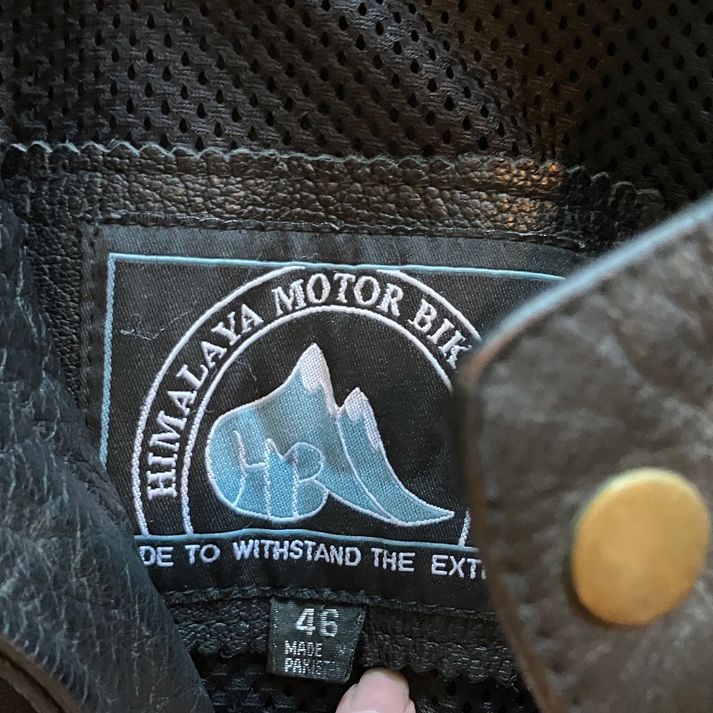 Himalayan Motorbike Wear Padded Leather Jacket - Picture 3 of 15